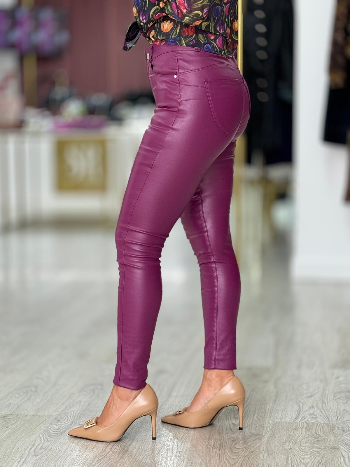 Calça ecopele push up (+cores)