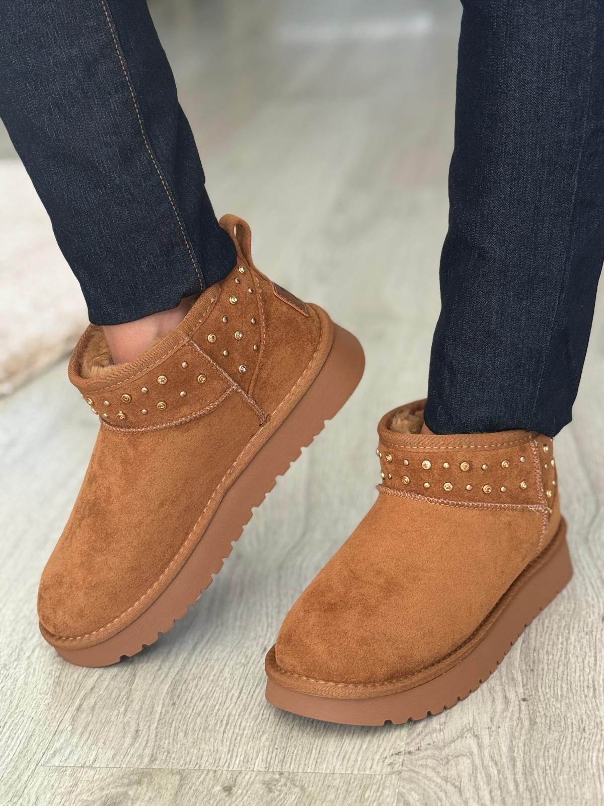 Botas camurça camel