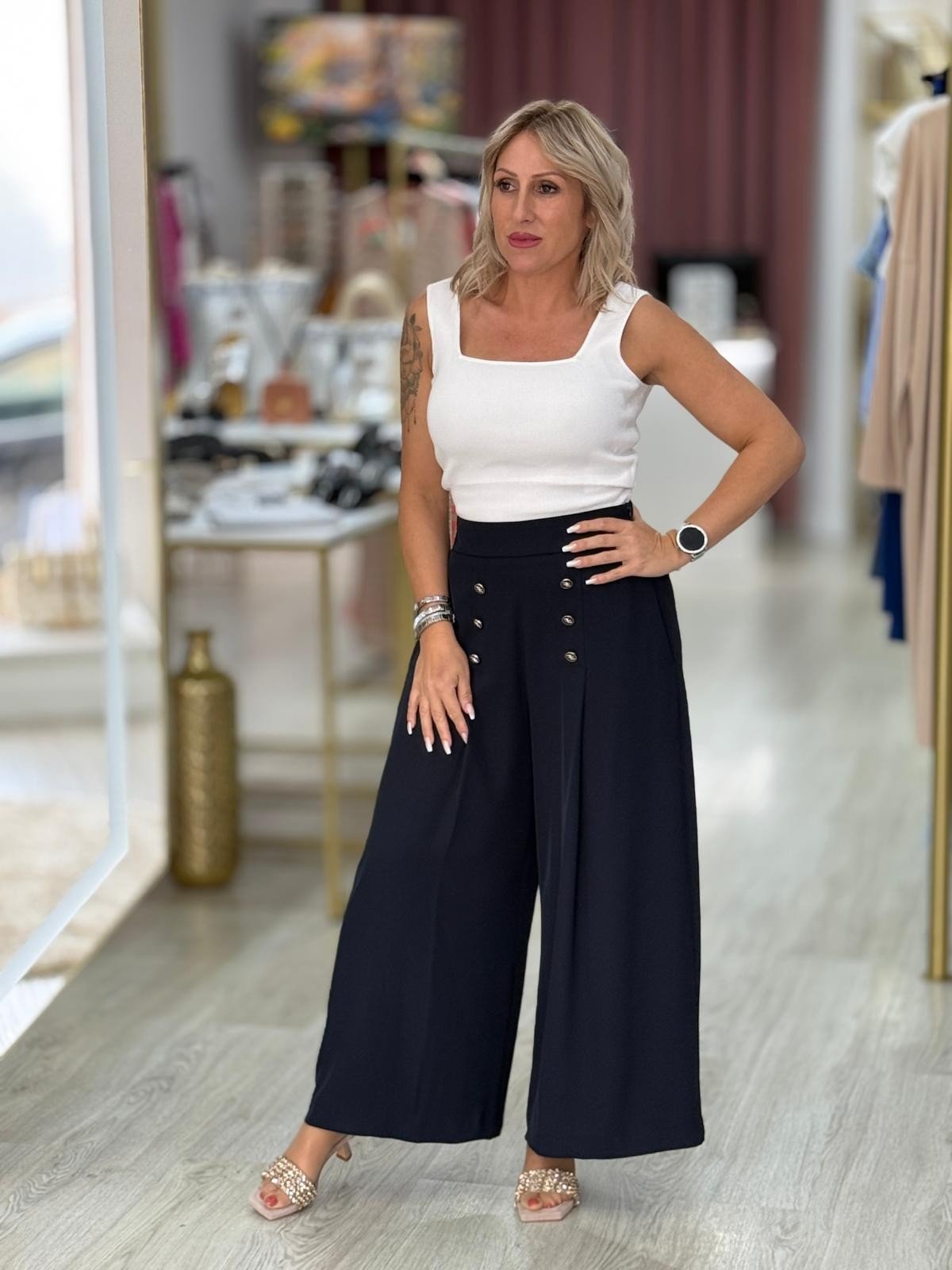 Top cropped de malha