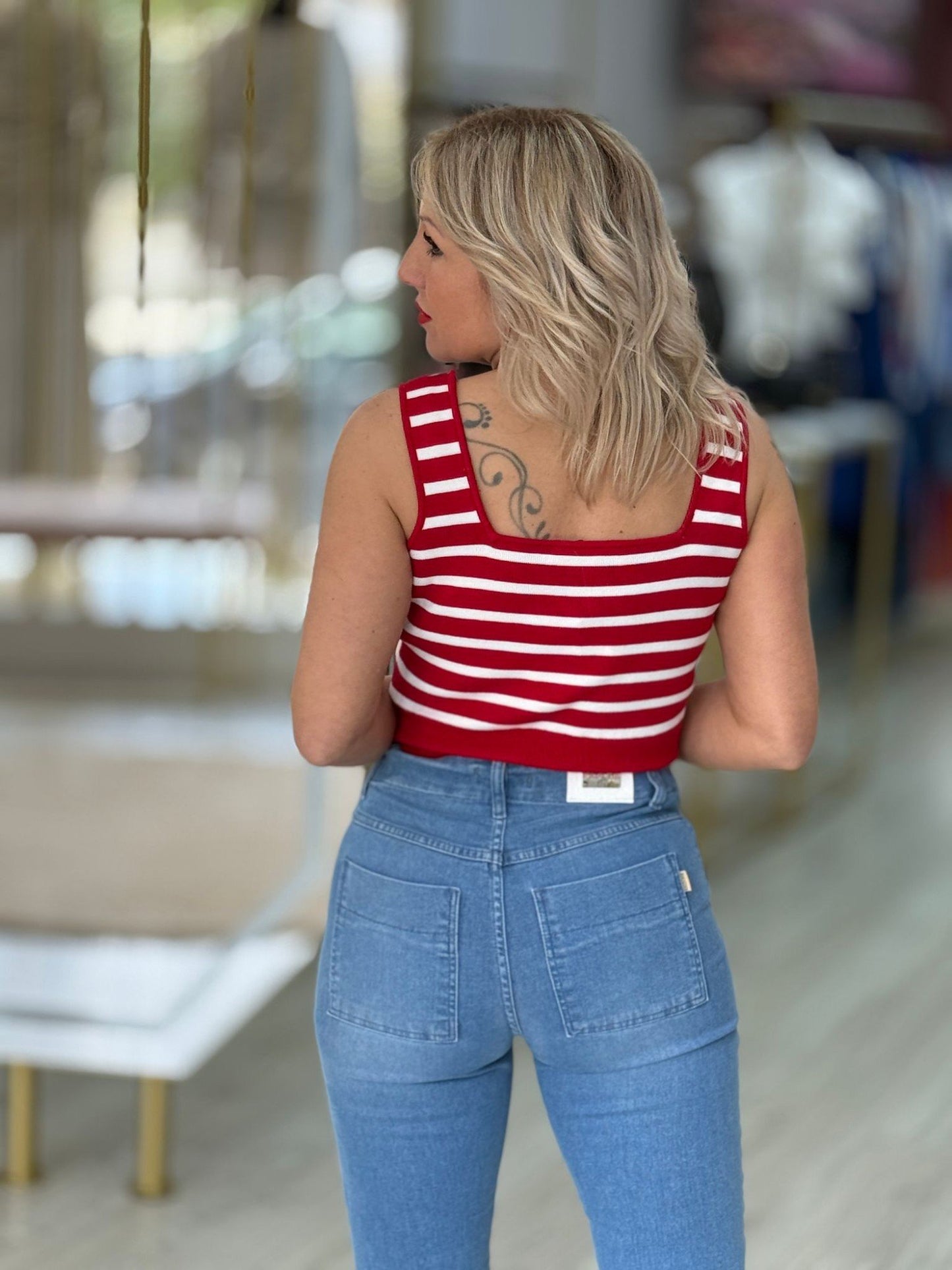 Top cropped de malha