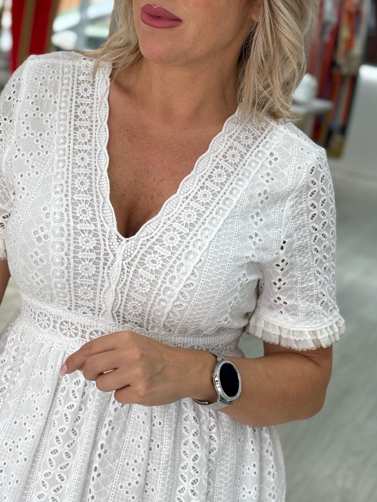 Vestido bordado inglês