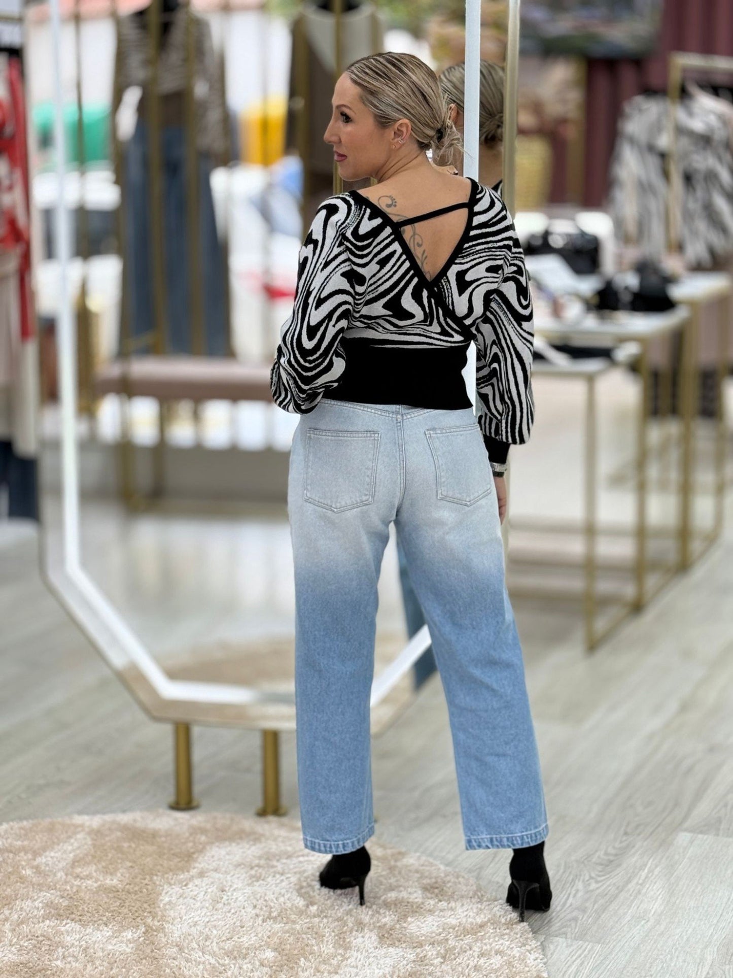 Camisola cruzada com jacquard