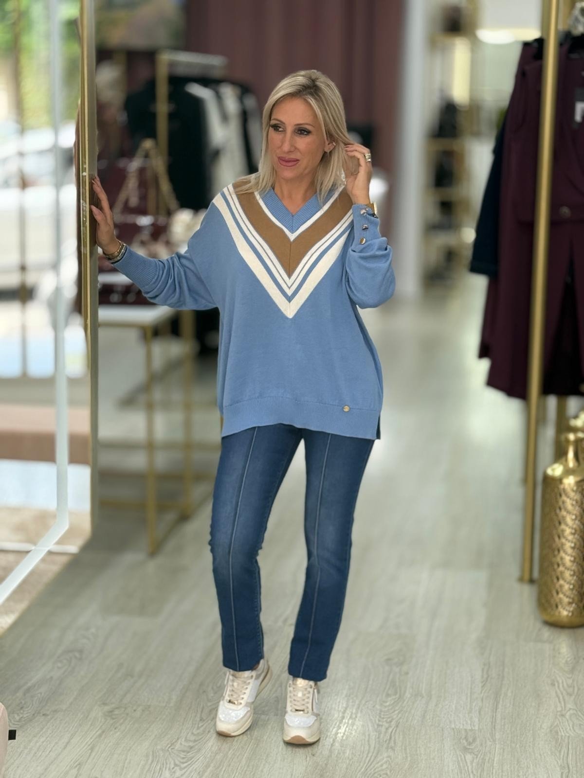 Camisola decote em v