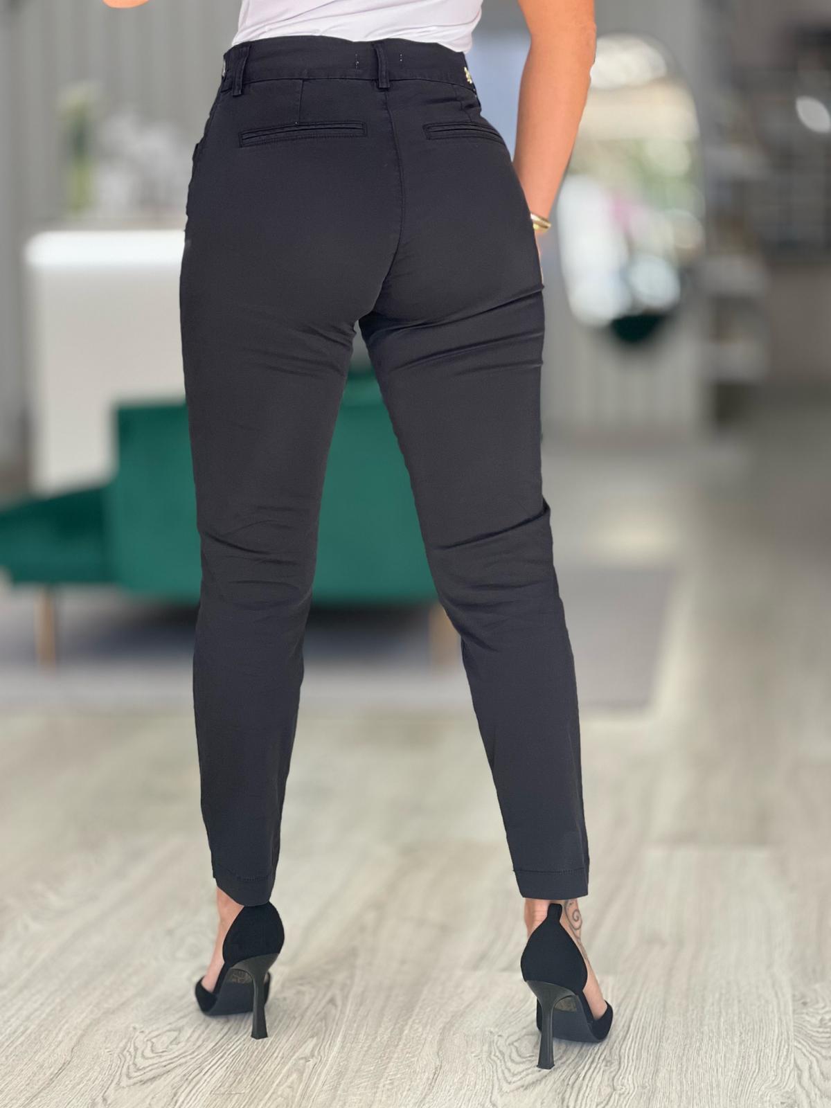 Calça chino