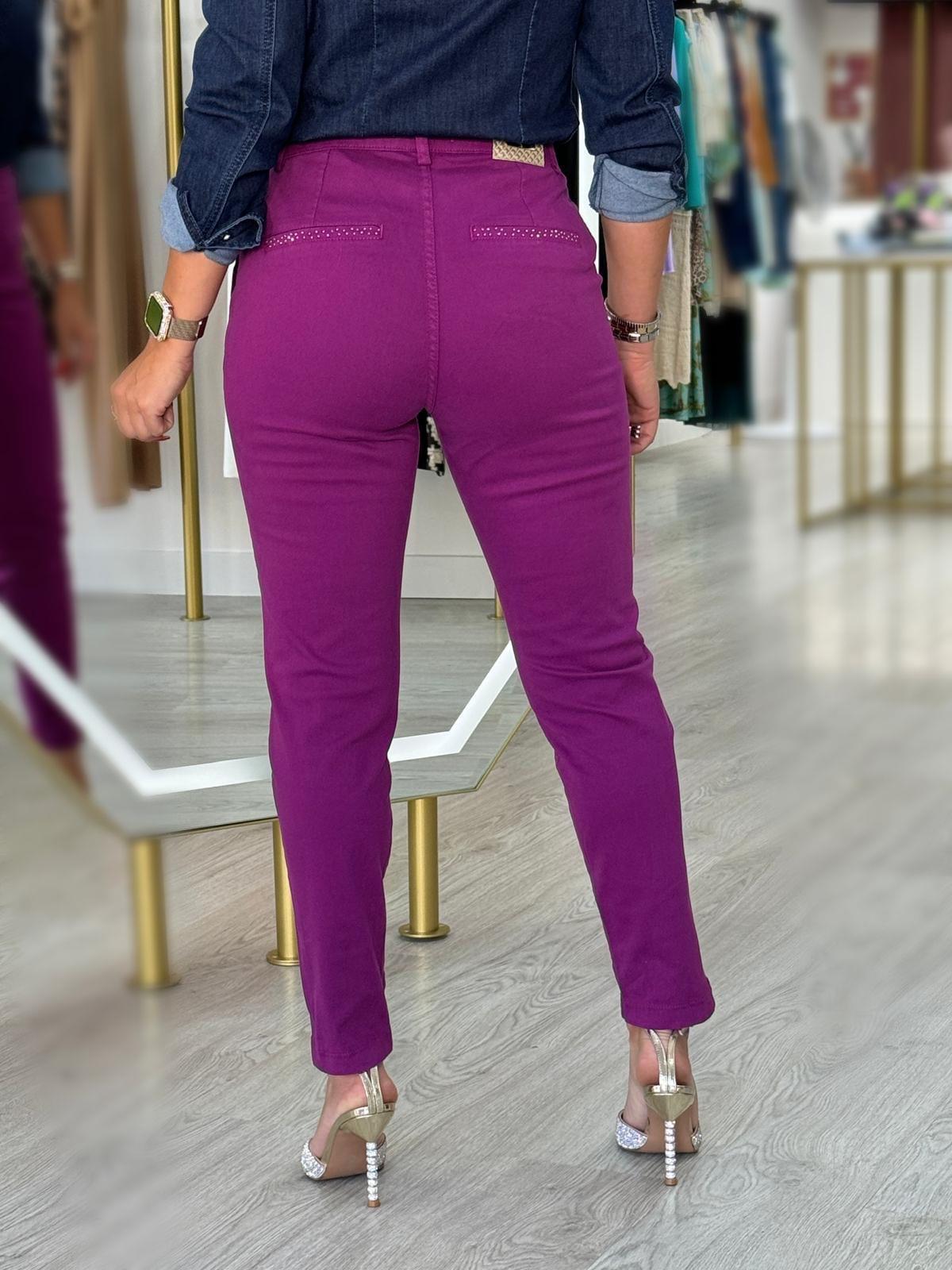 Calça chino com strass