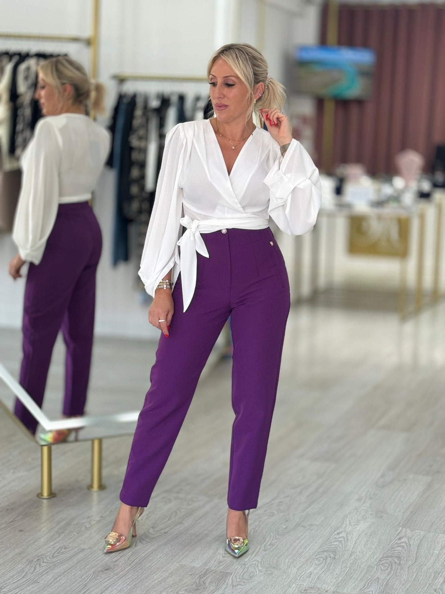 Calça clássica cintura subida (+cores)