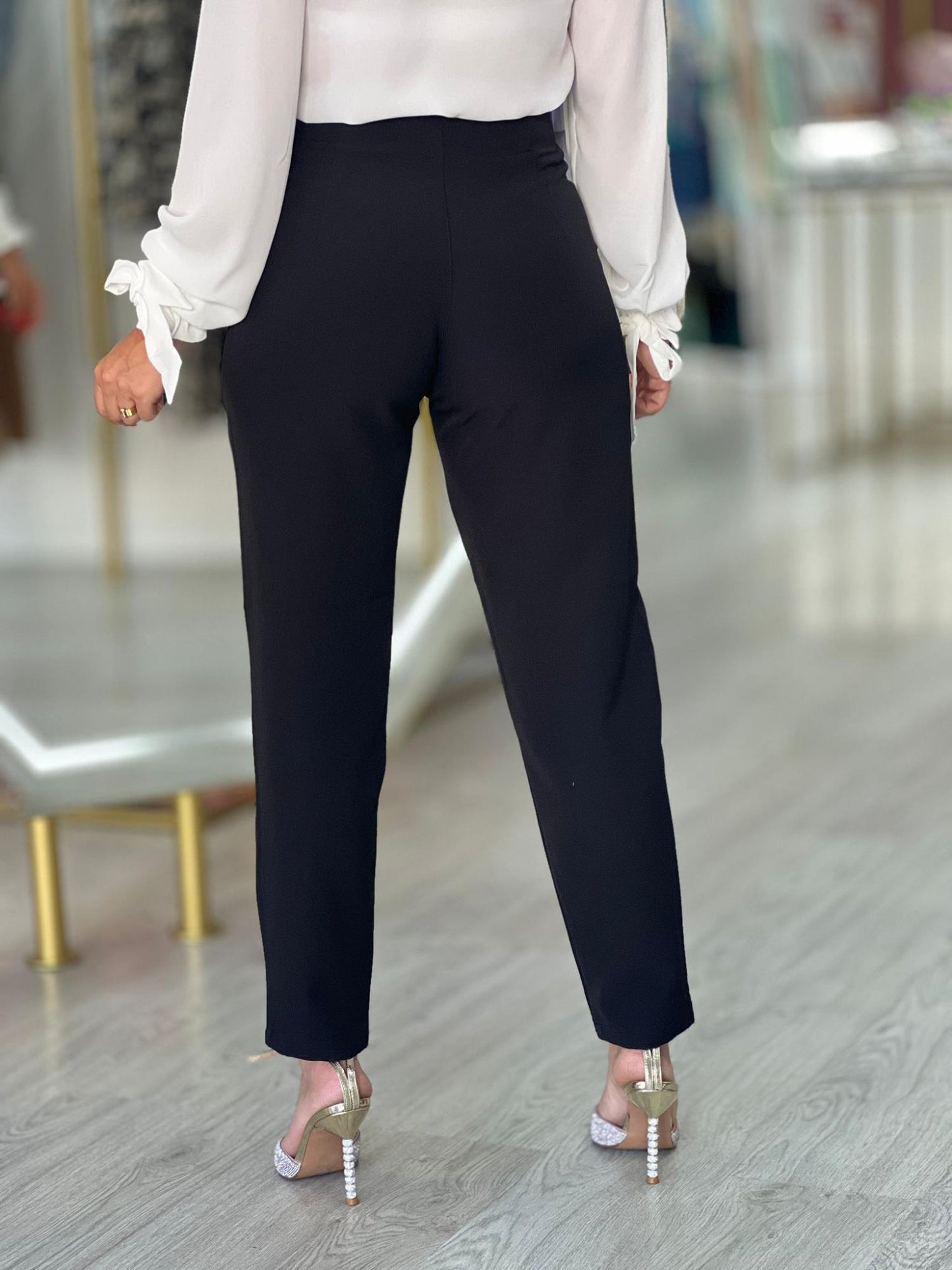 Calça clássica cintura subida (+cores)
