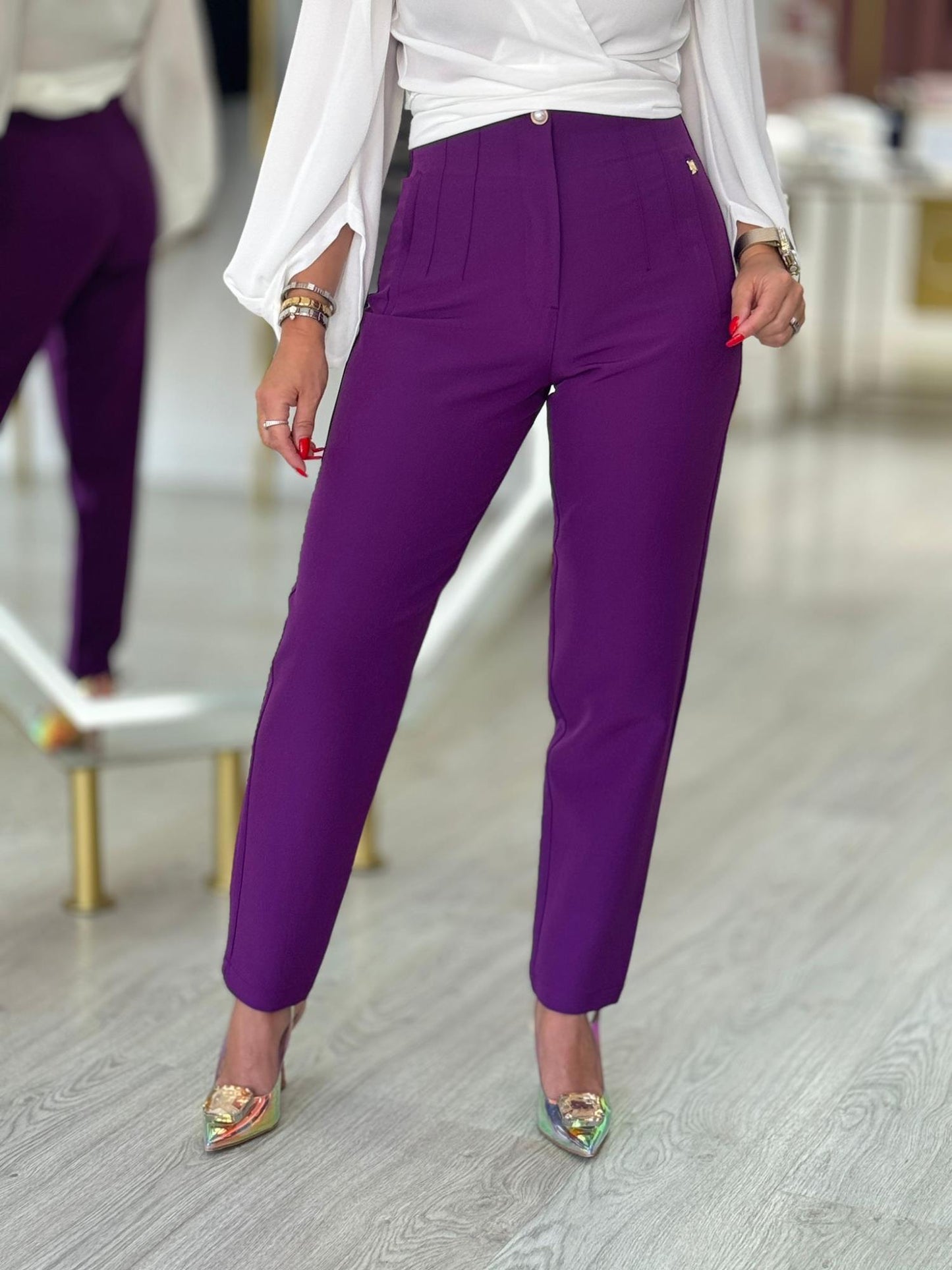 Calça clássica cintura subida (+cores)