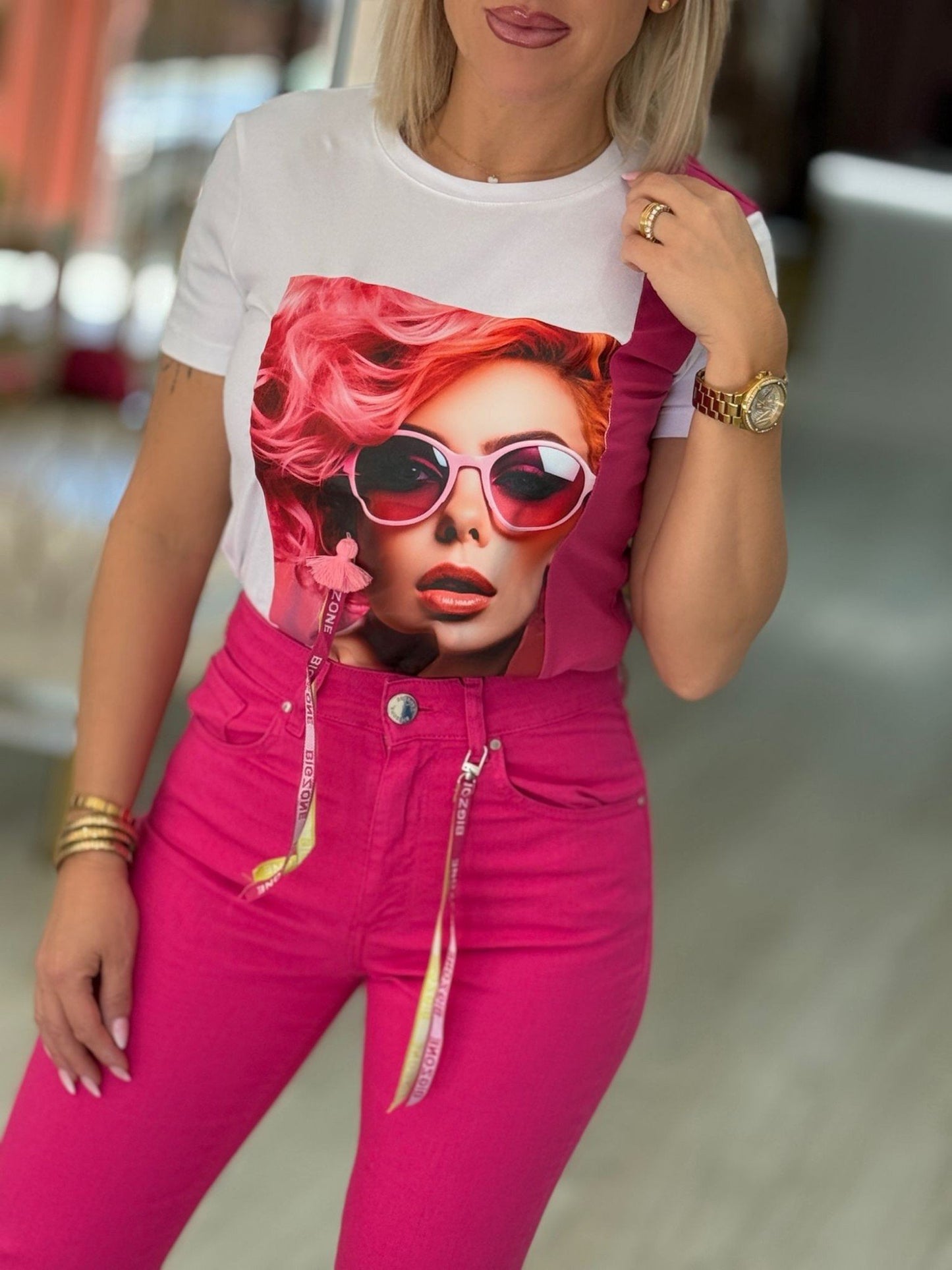 T-shirt com assimetria