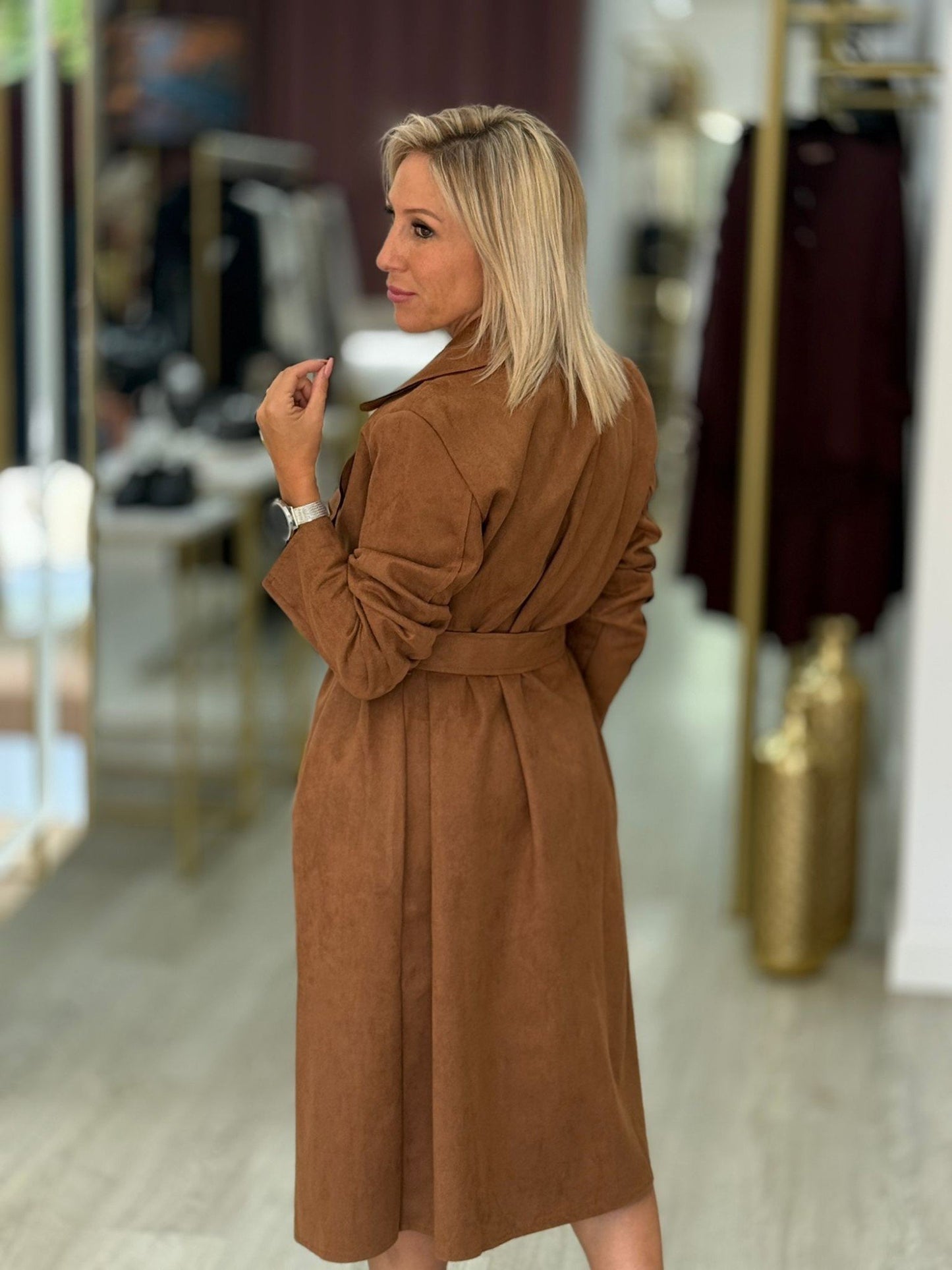 Trench coat com cinto amovível