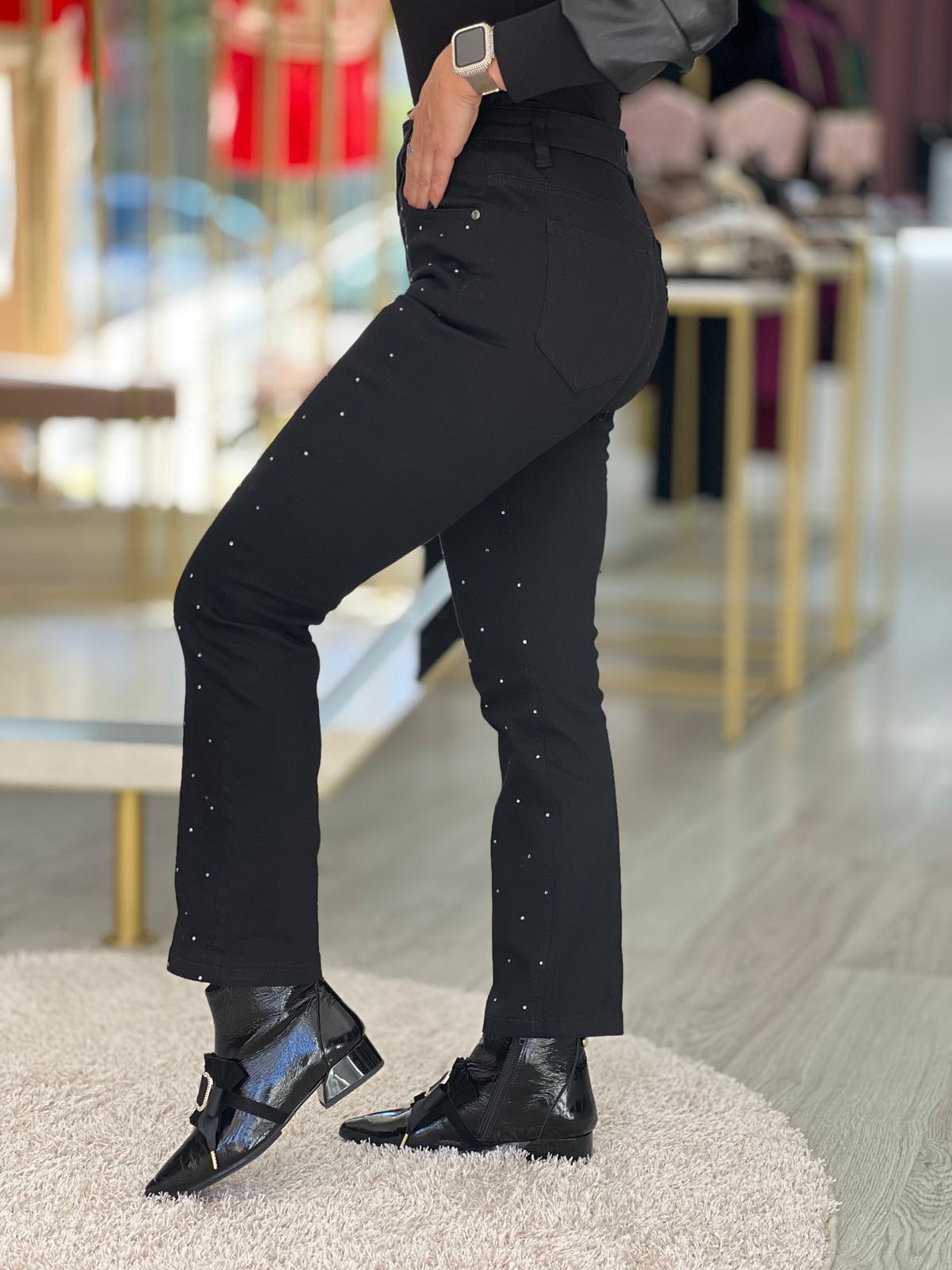 Calça de ganga com strass