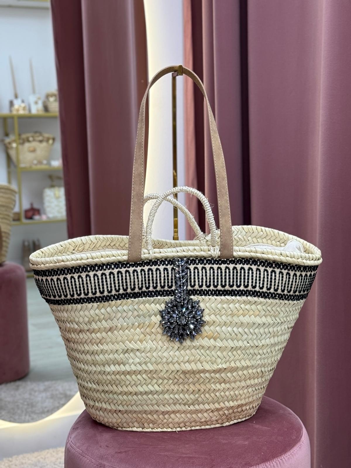 Cesta com brilhantes