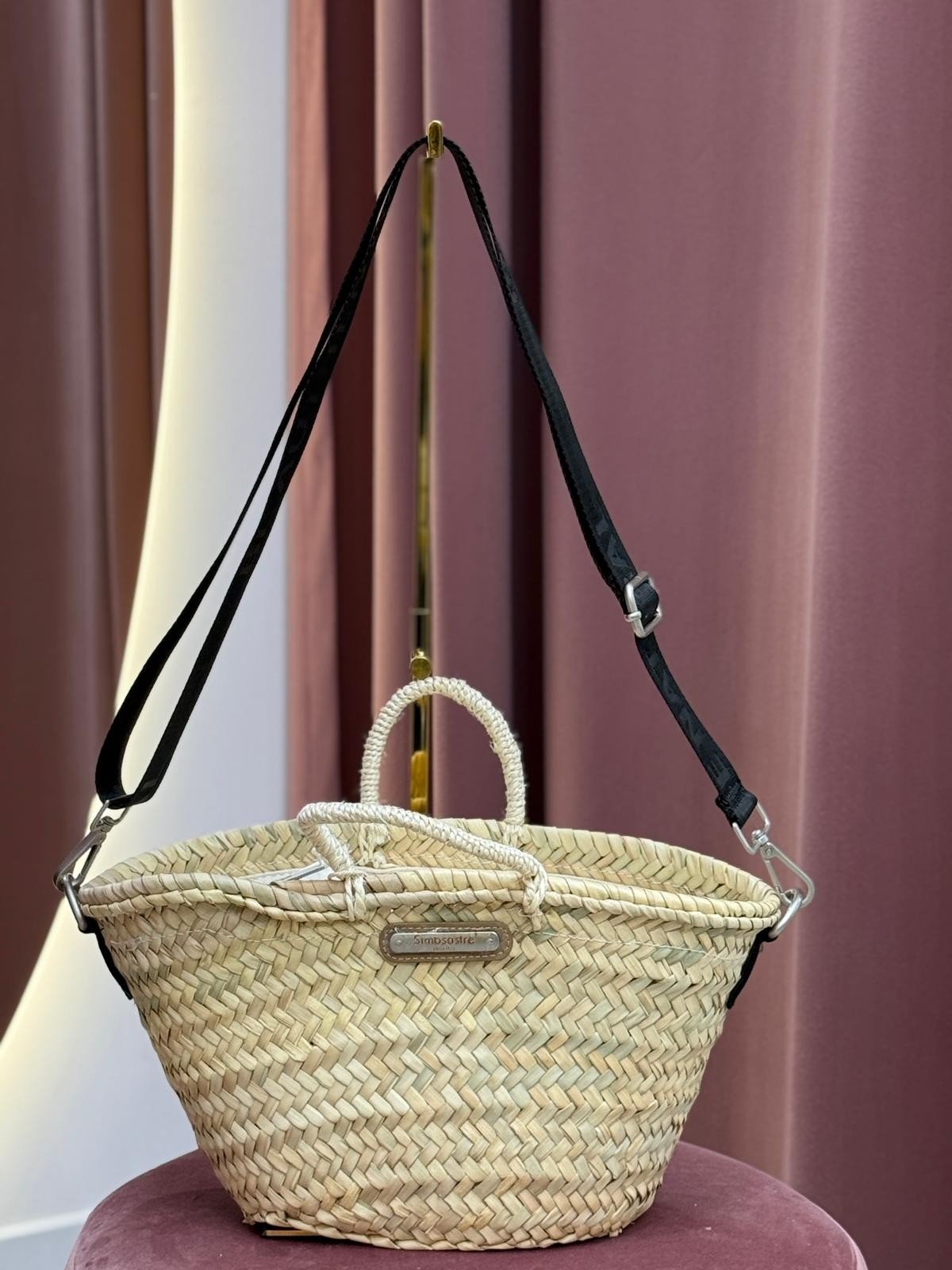 Cesta com brilhantes