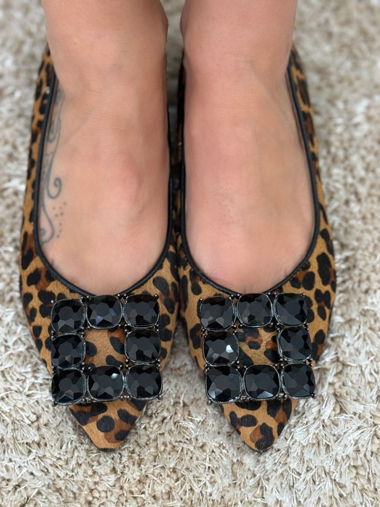 Sapatos com pedraria