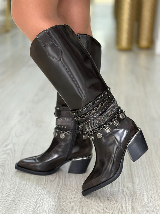 Bota cano alto