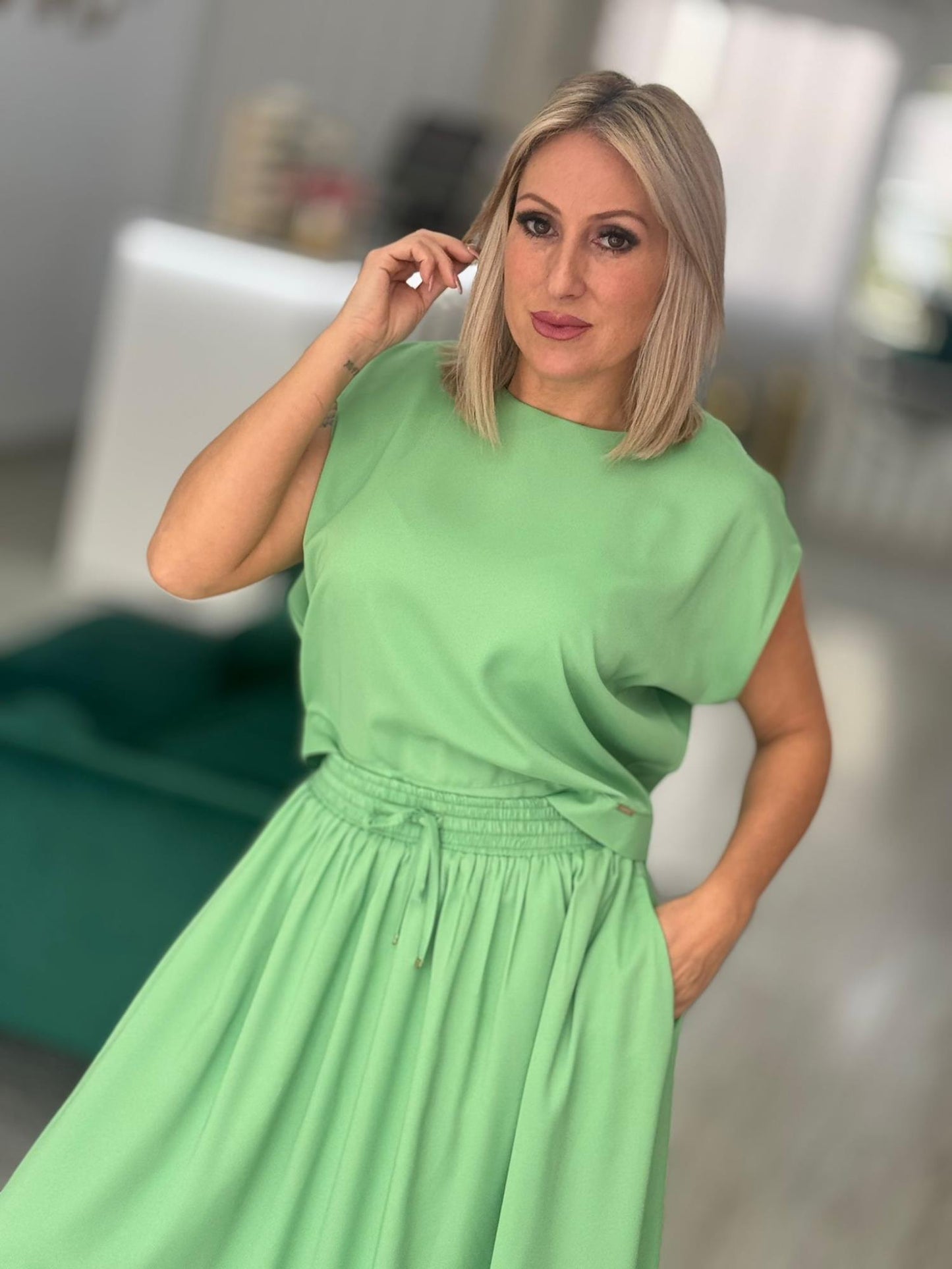 Blusa com laço nas costas