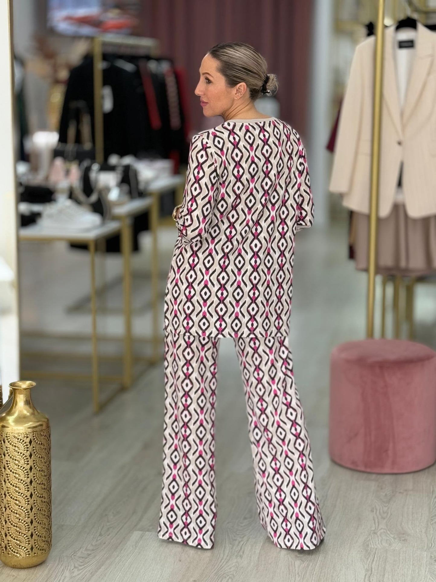 Calça Wide Leg em Malha Estampada
