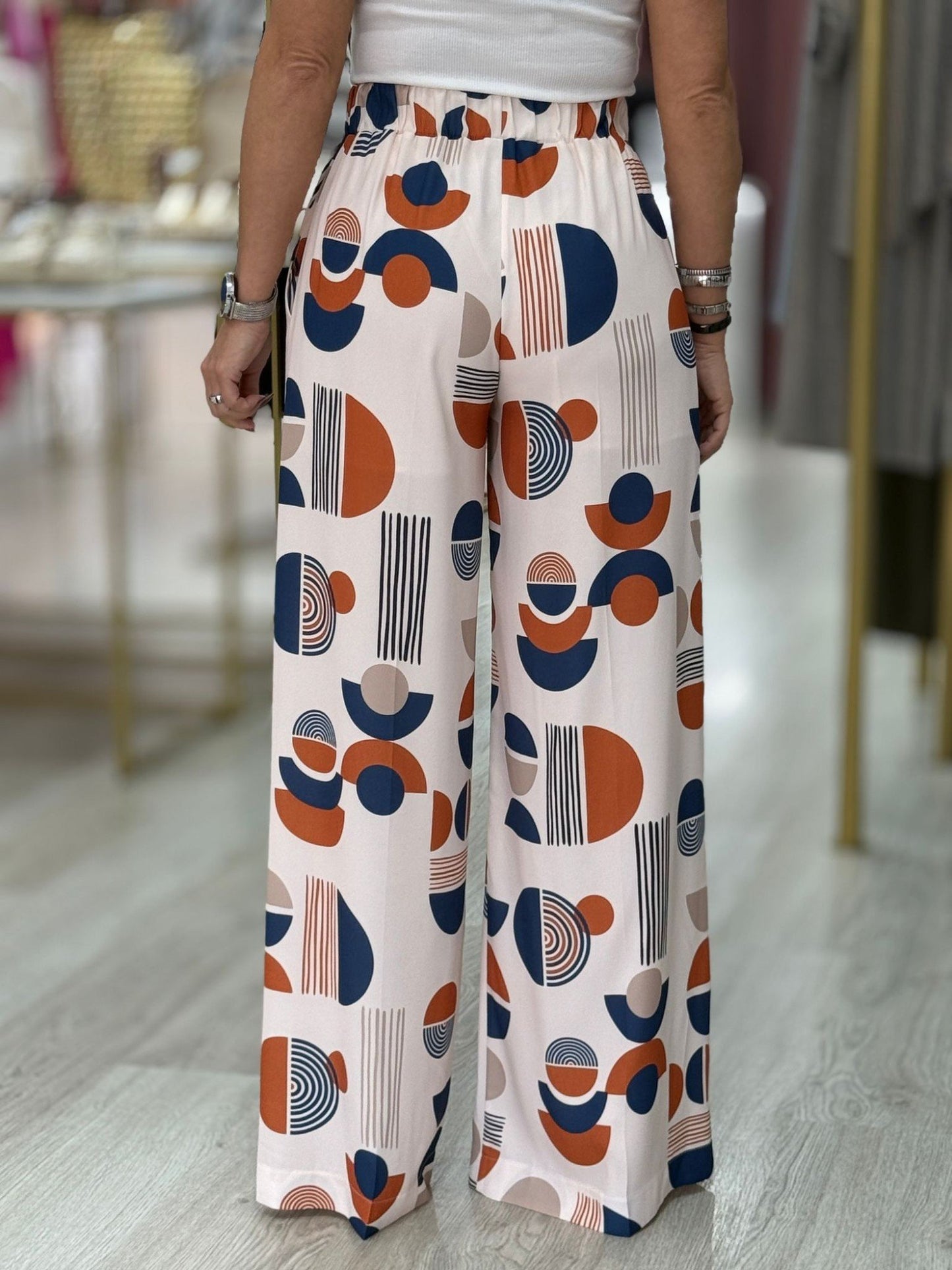 Calça pantalona estampada