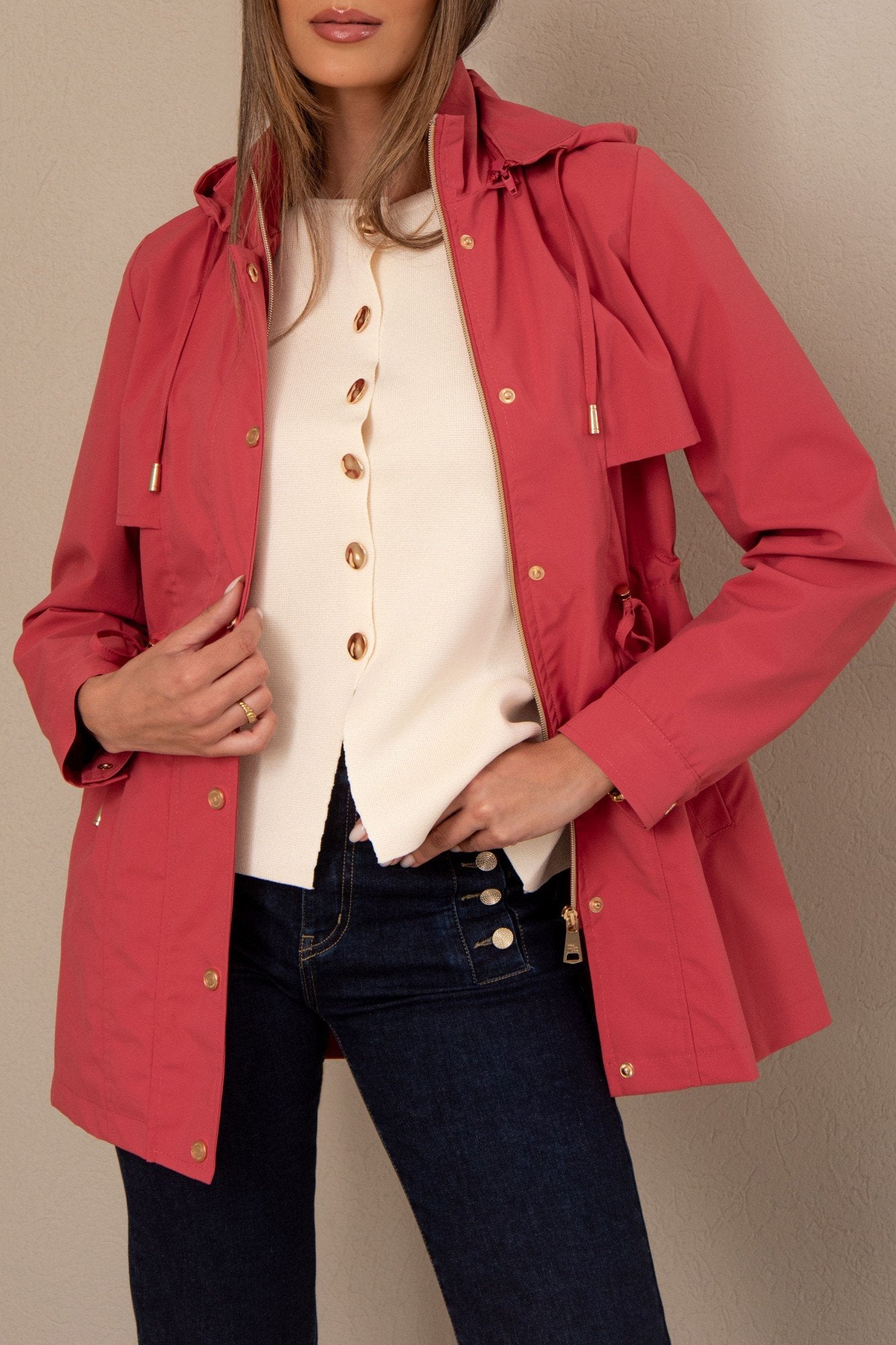 Parka com capuz (+ cores)