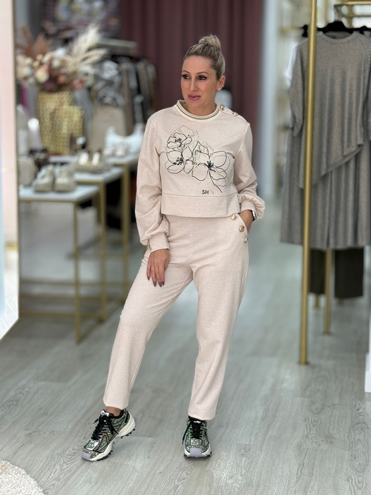Camisola com strass