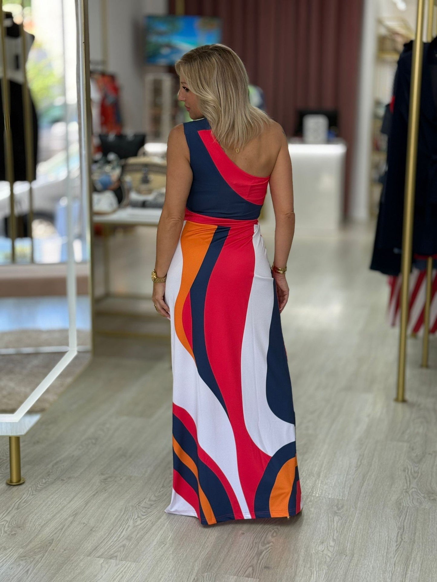 Vestido Midi Assimétrico