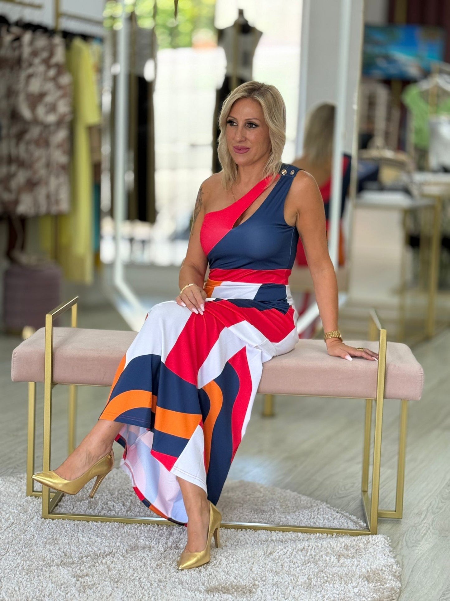 Vestido Midi Assimétrico