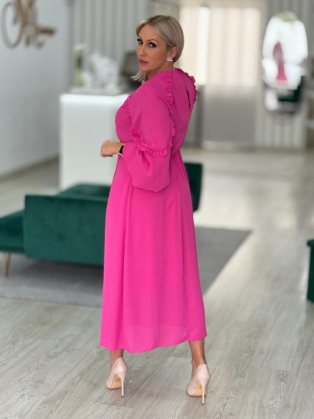 Vestido comprido com folhos