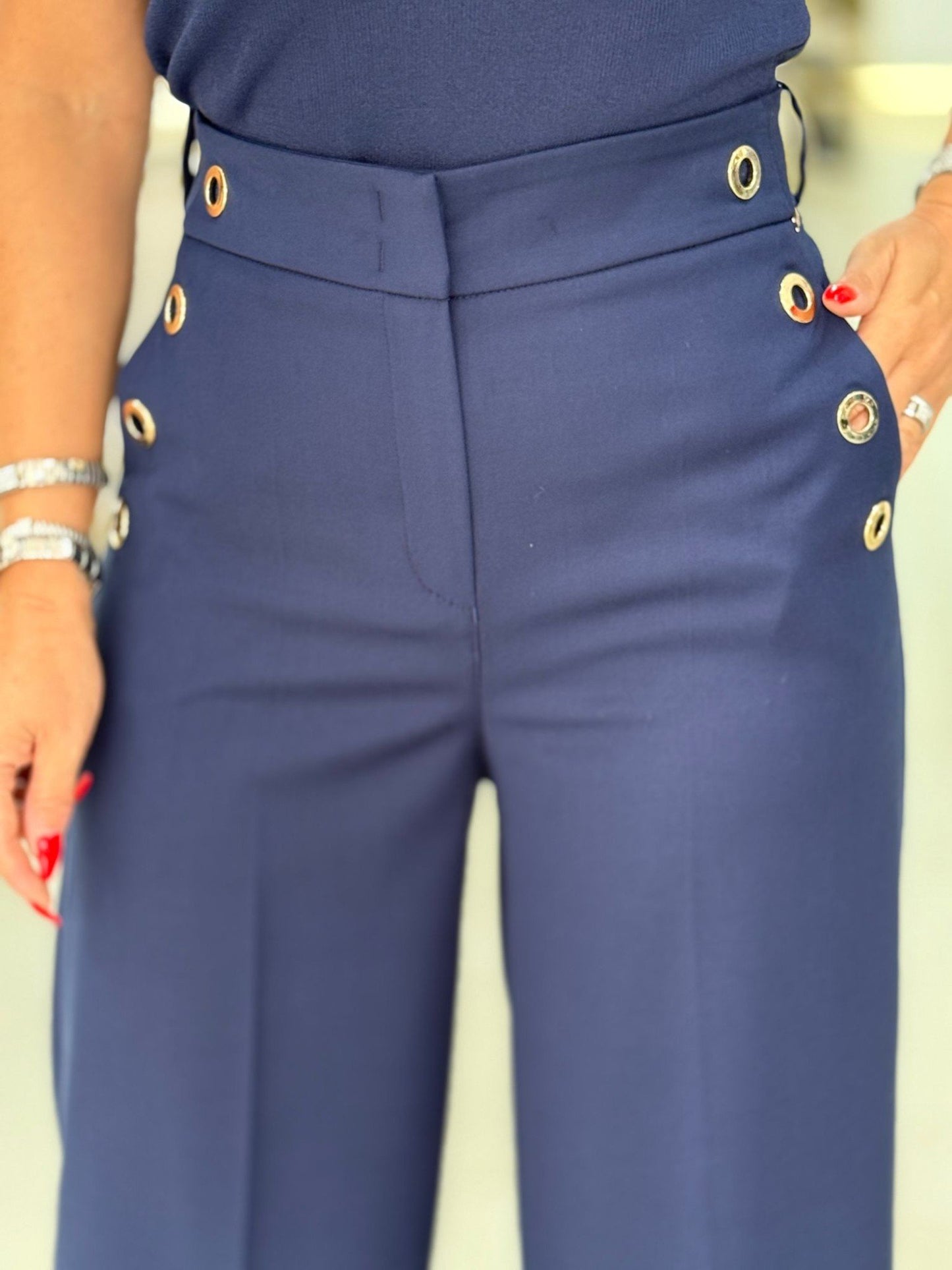 Calça Pantalona de cintura subida