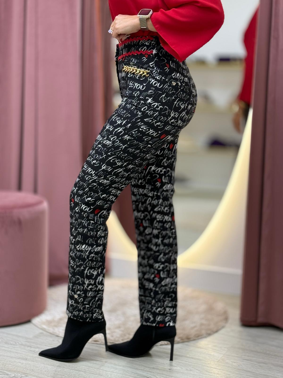 Calça clássica love