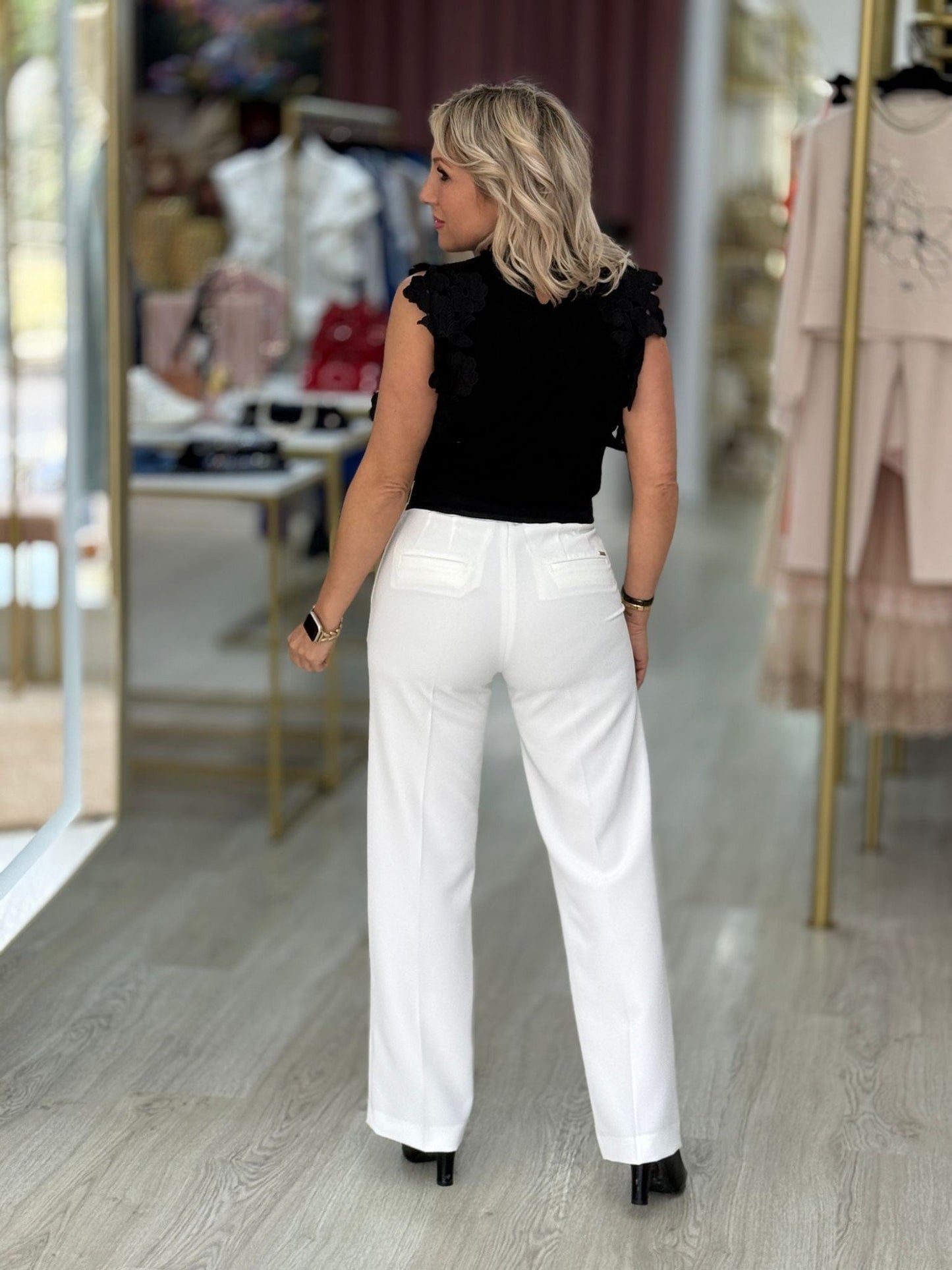 T-shirt com renda (+ cores)