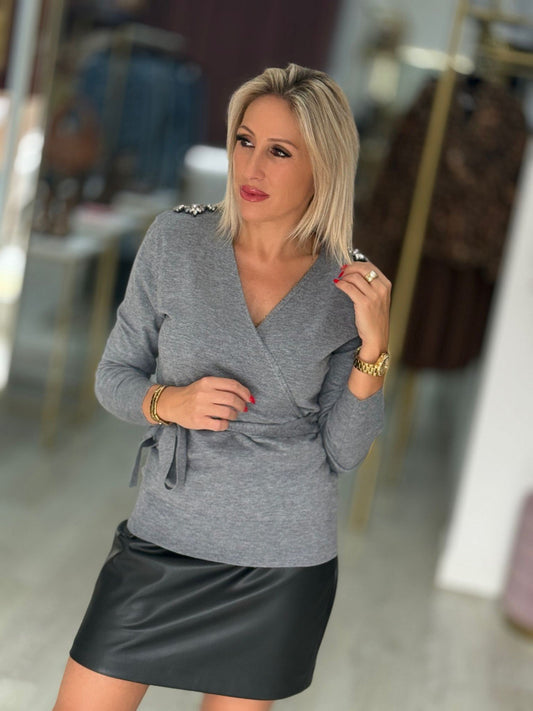 Camisola de trespasse com pedraria