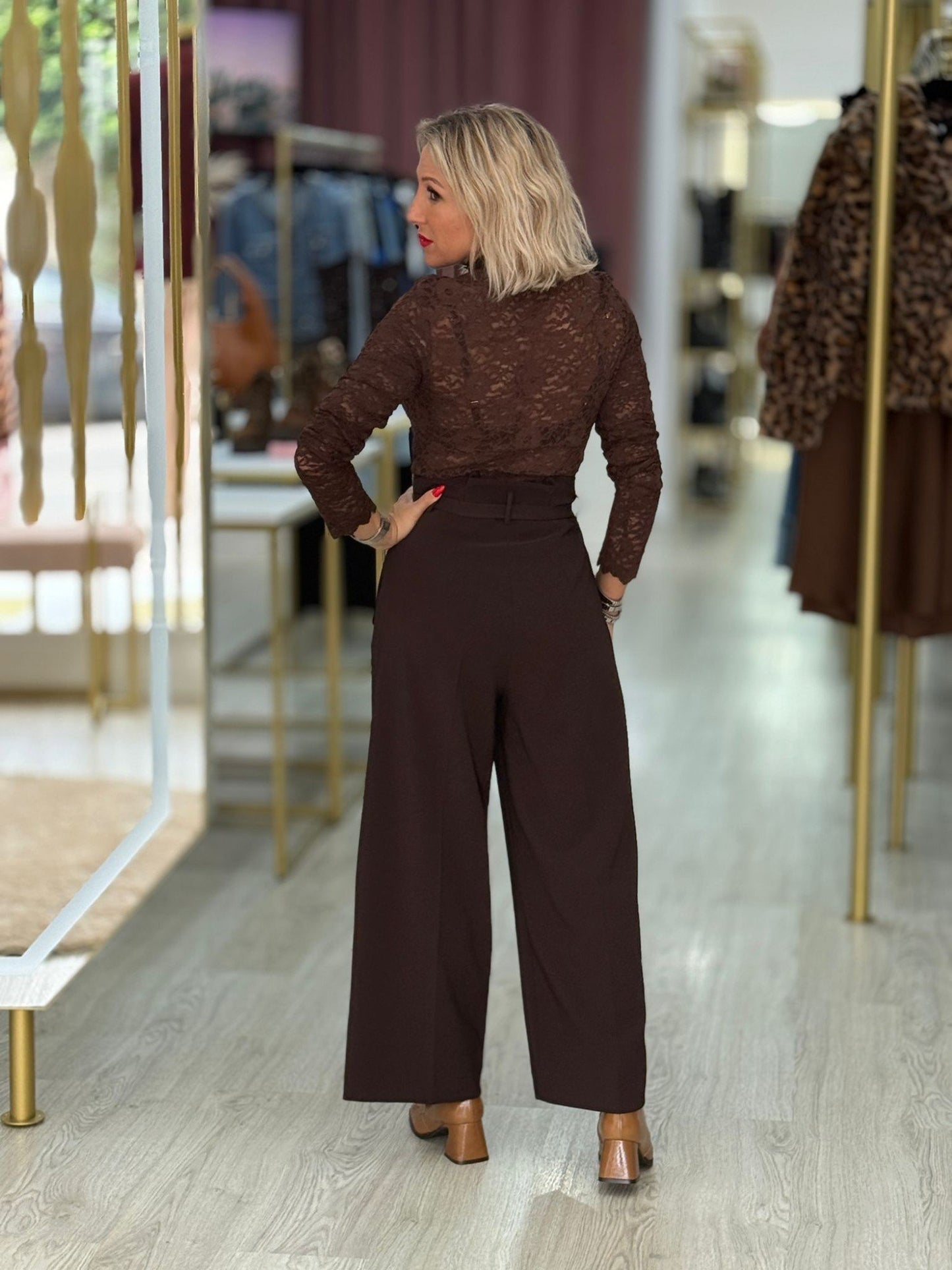 Calça culotte clássica com cinto (+ cores)