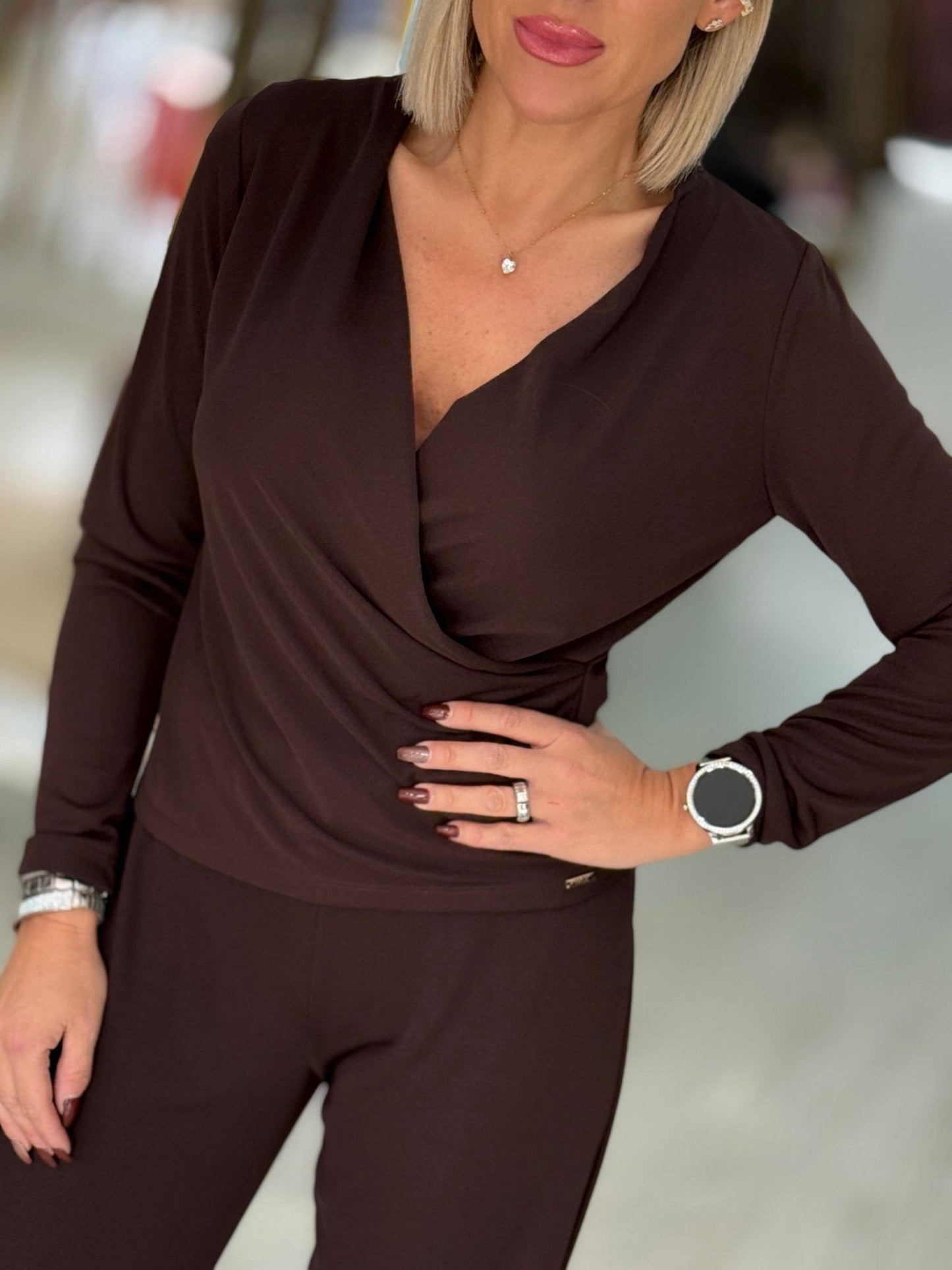 Camisola de malha decote cruzado