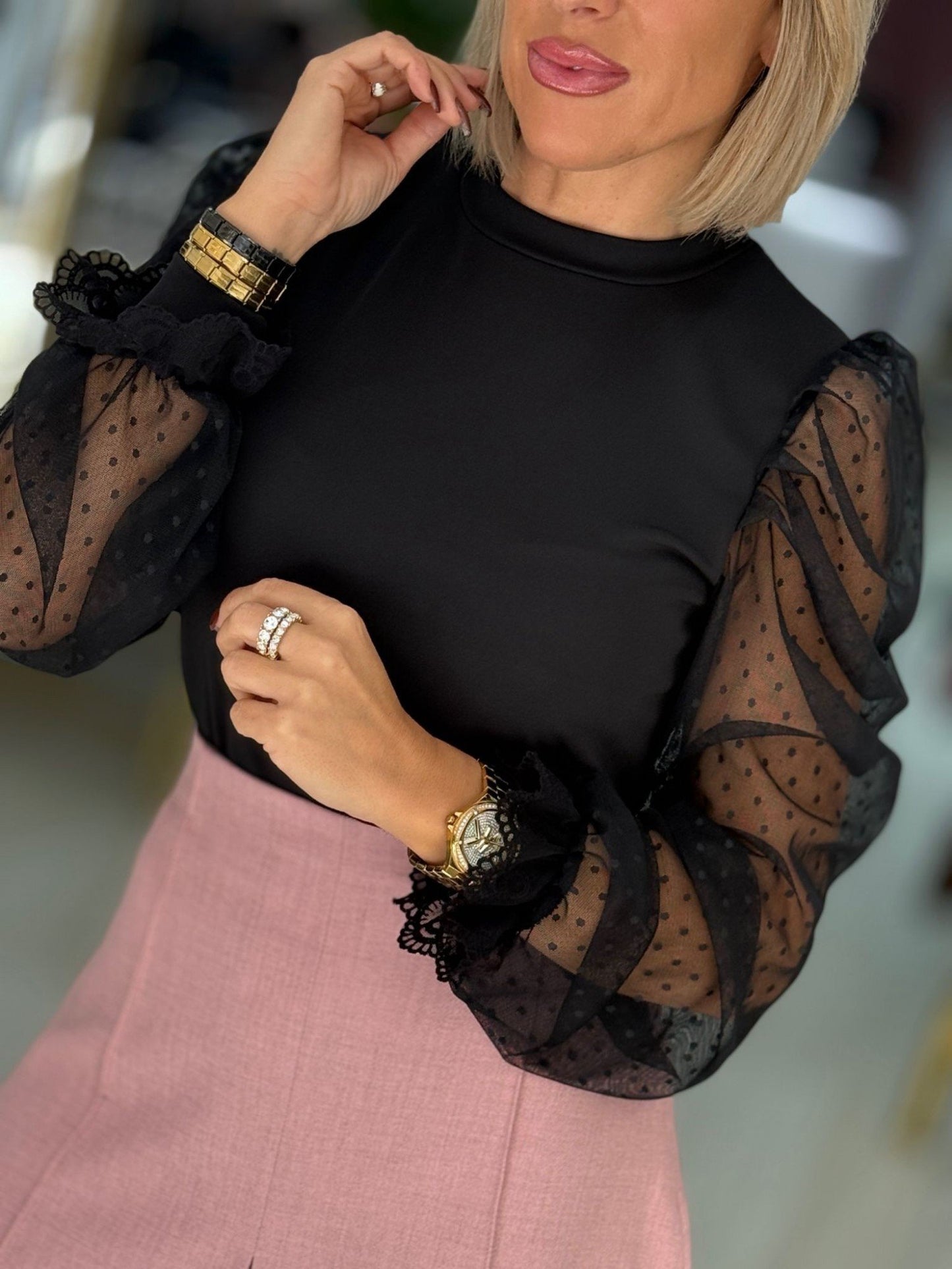 Blusa com mangas em tule plumeti