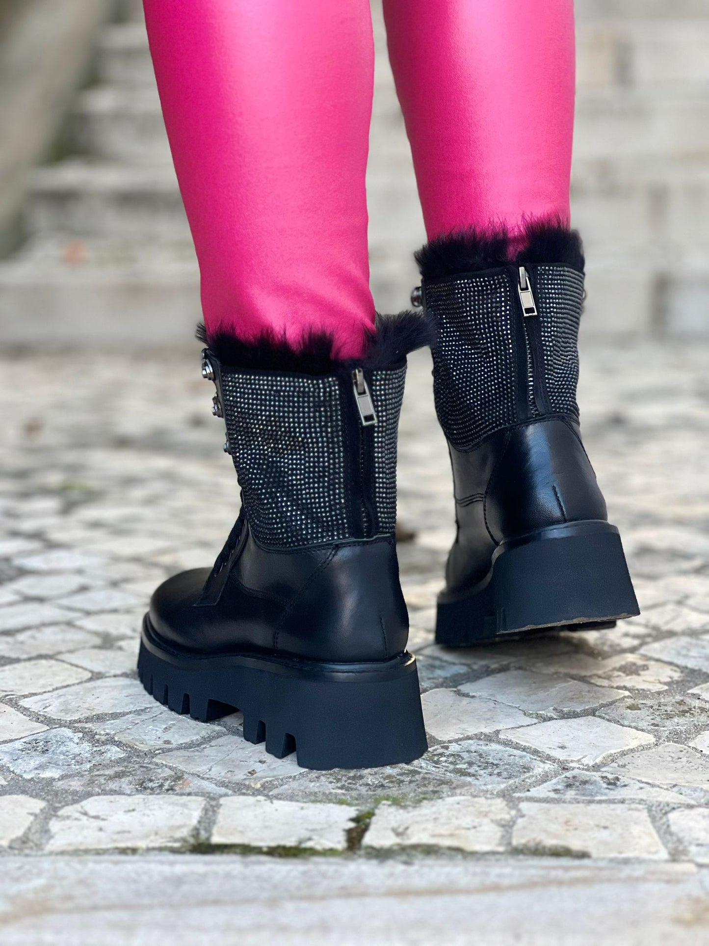 Bota militar pêlo