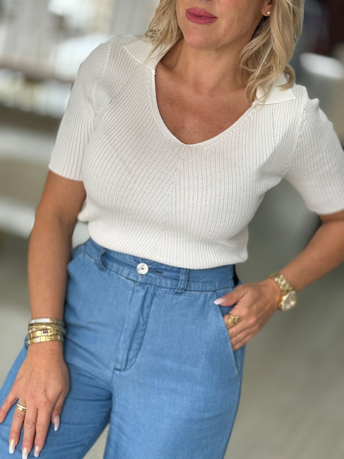 Camisola de malha canelada com manga curta (+ cores)