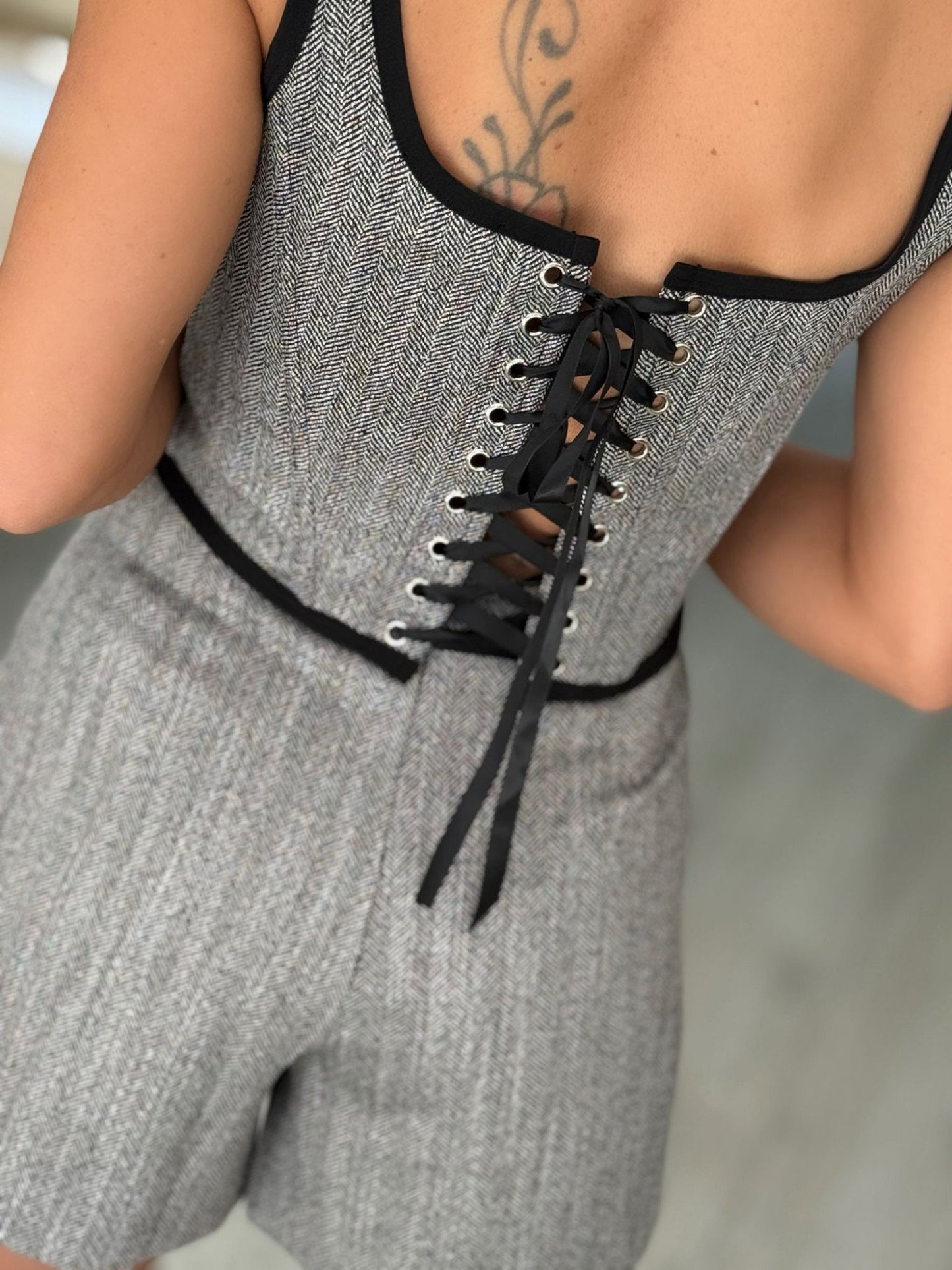 Top com Alças em Fivela