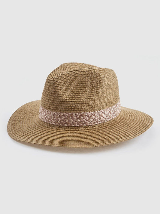 Chapéu de palha bege