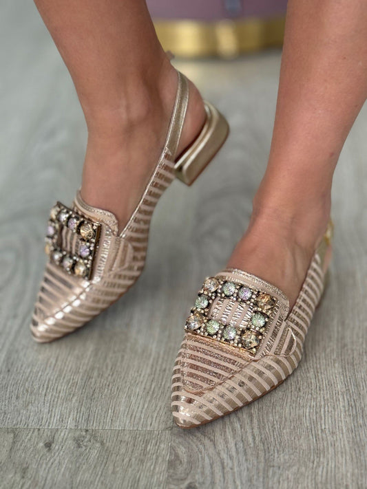 Sapato Dourado Salto Baixo