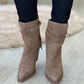 Botas com tacão