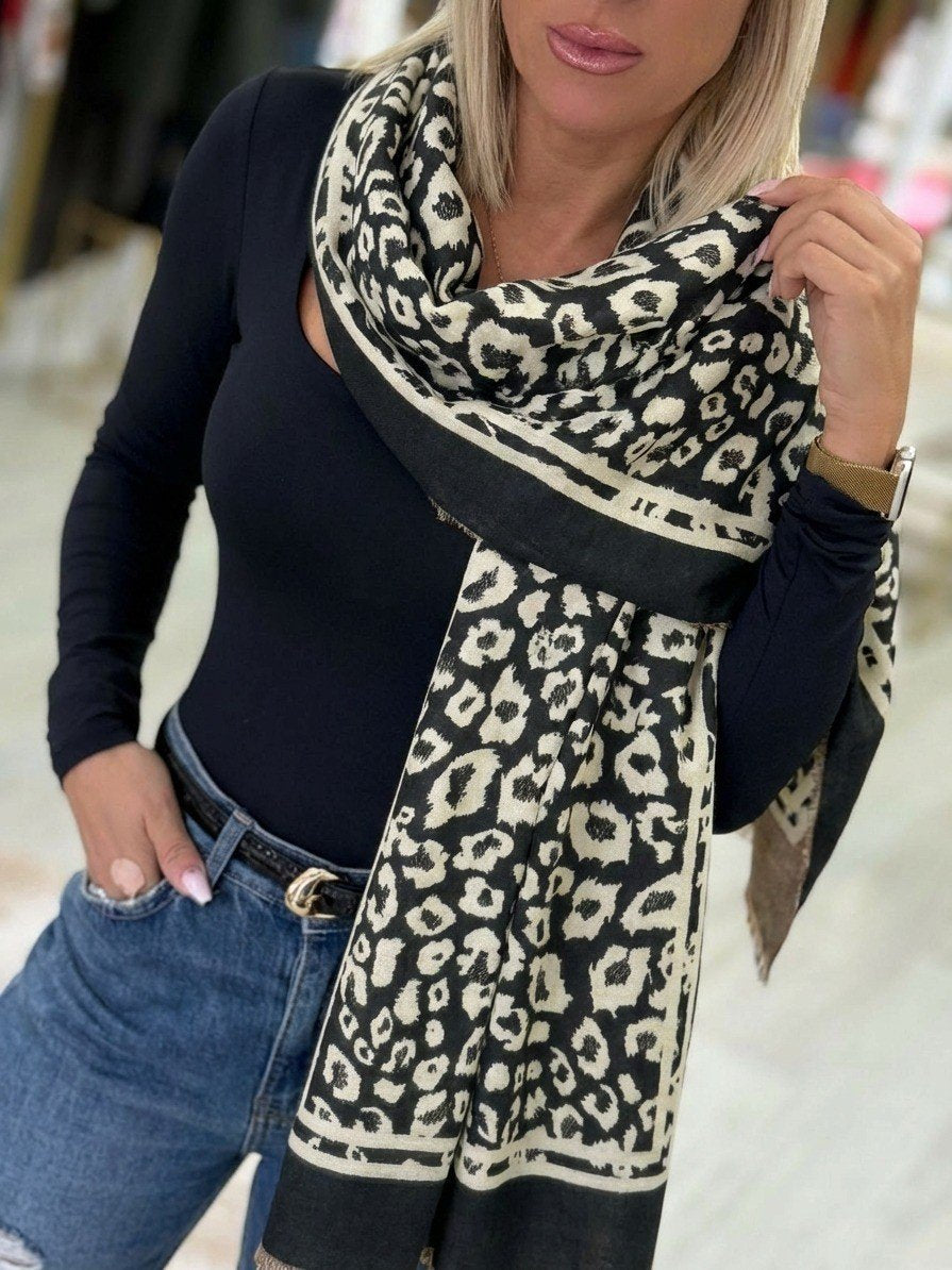 Echarpe padrão animal