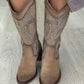 Bota cano alto
