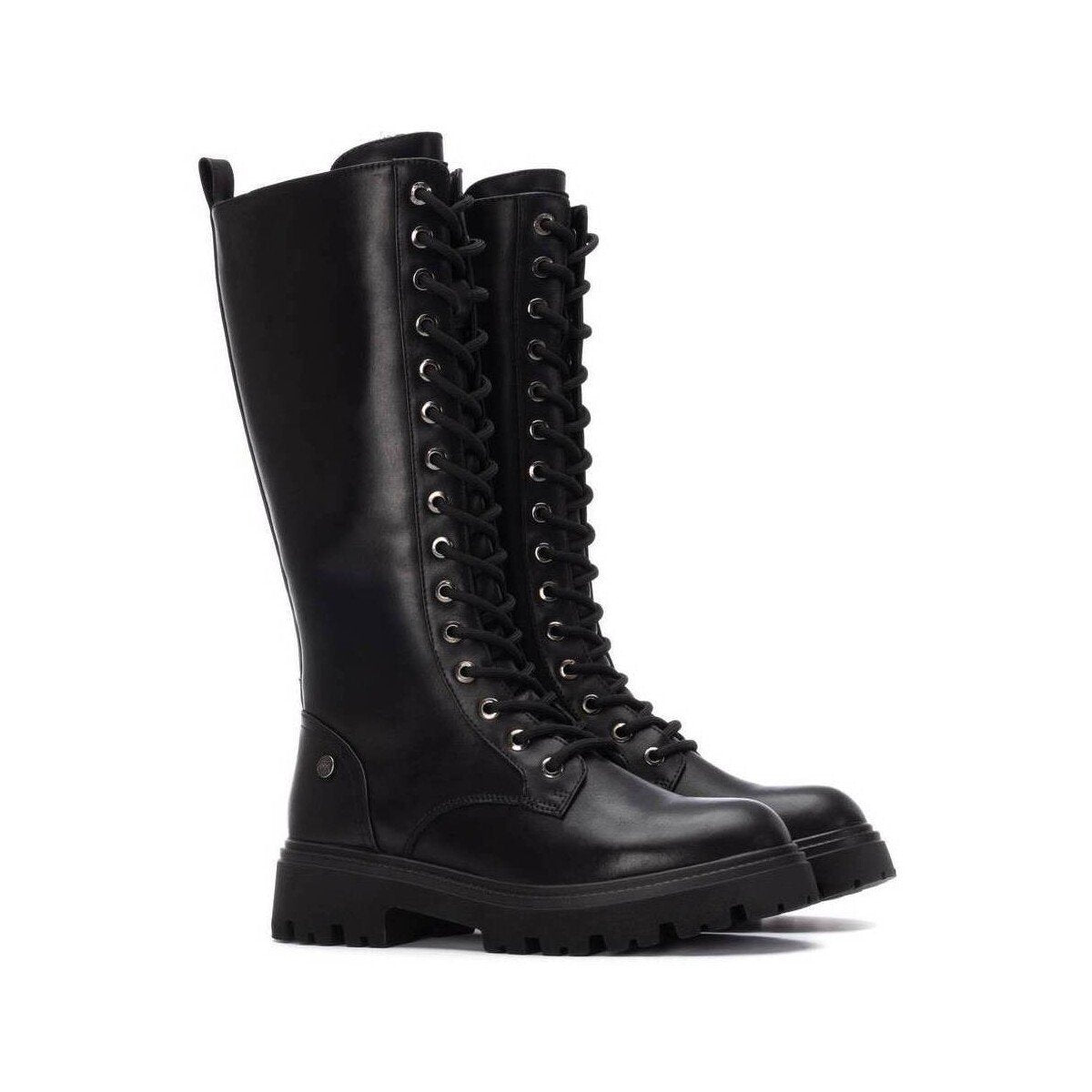 Bota cano alto