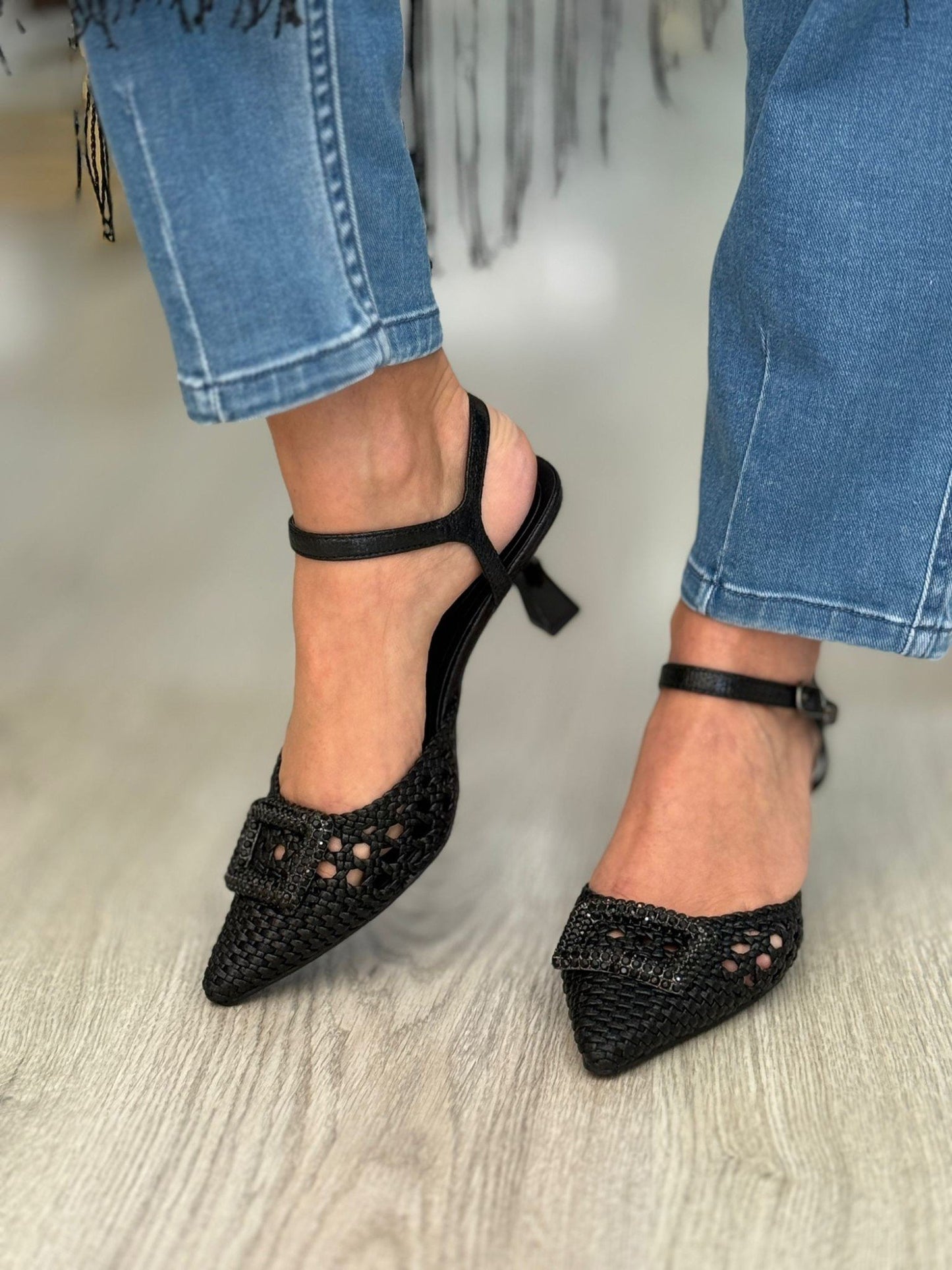 Sapato com strass (+ cores)