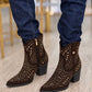 Botas tachas