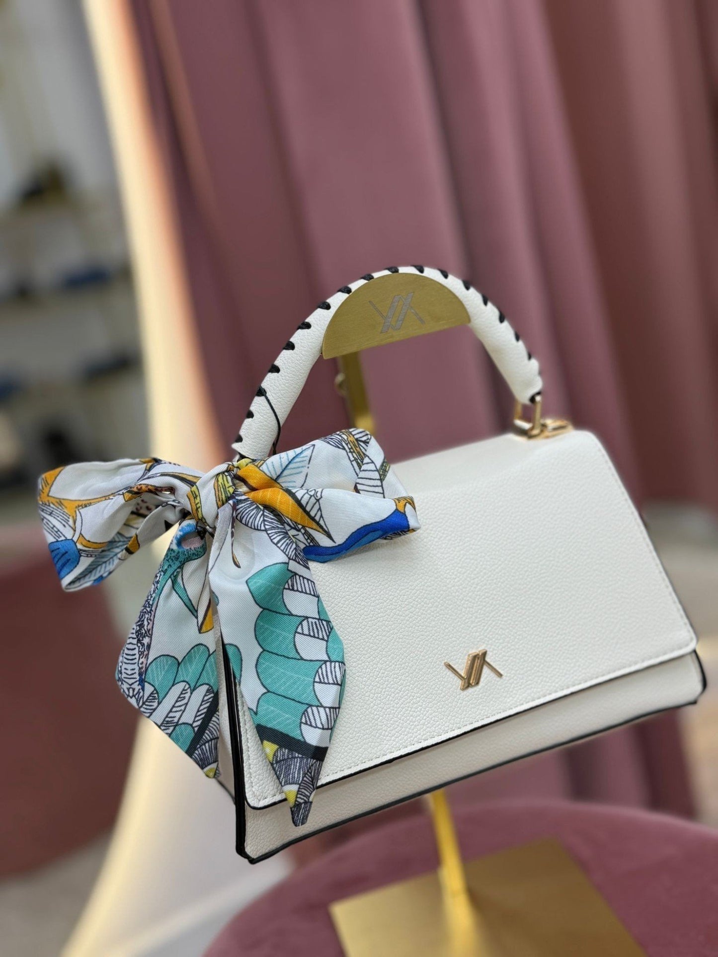 Mala com lenço (+ cores)