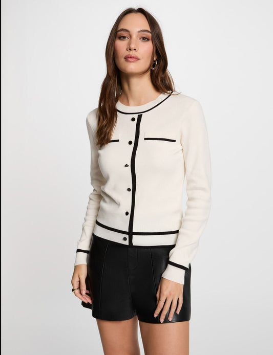 Camisola com contraste