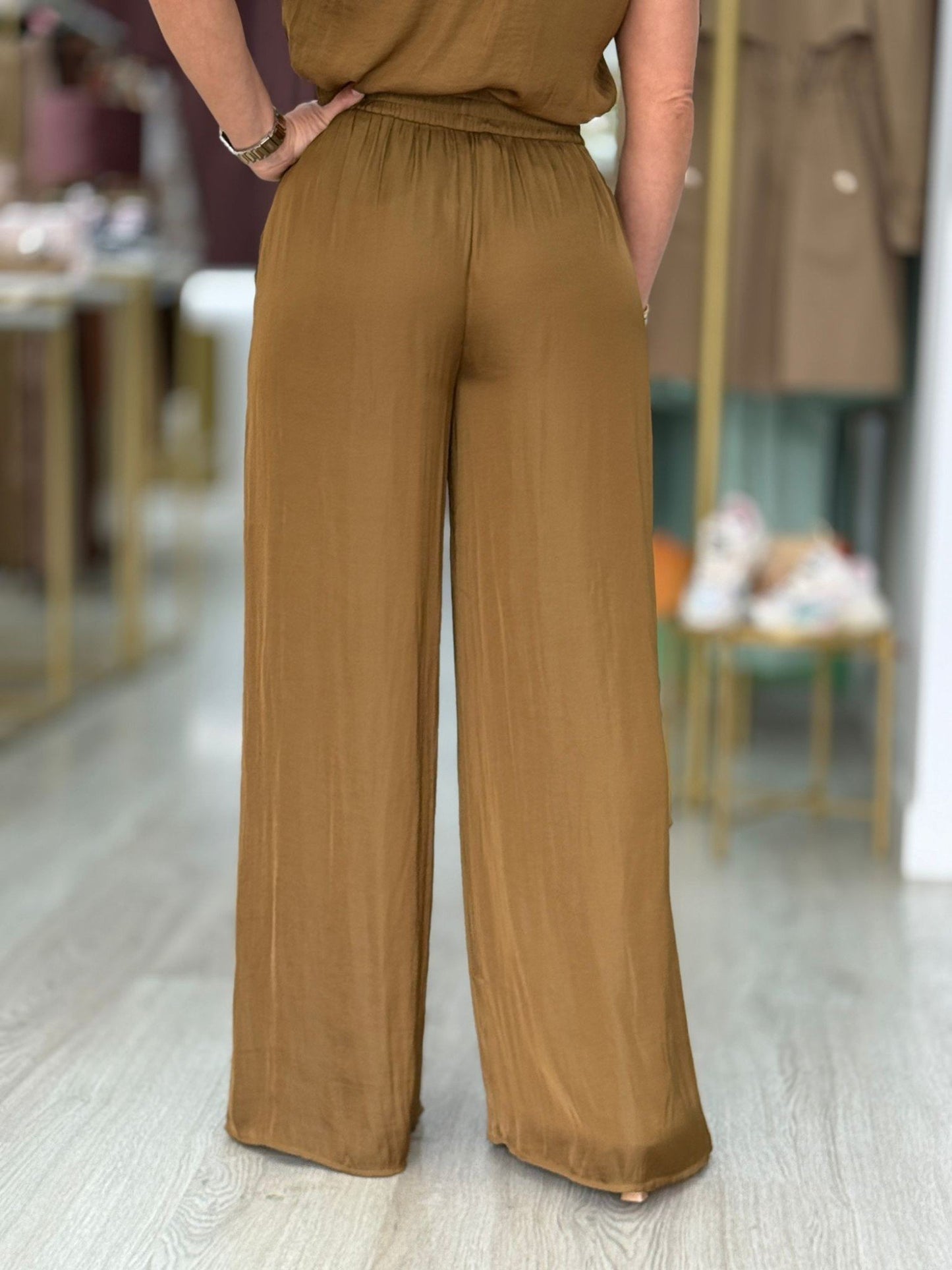 Calças pantalonas