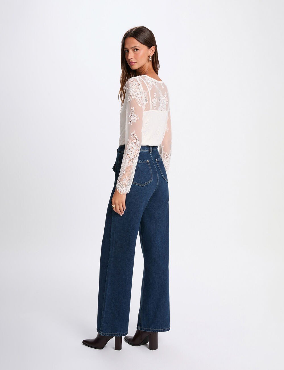 Camisola em renda (+ cores)