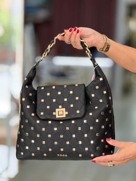 Mala macia com tachas